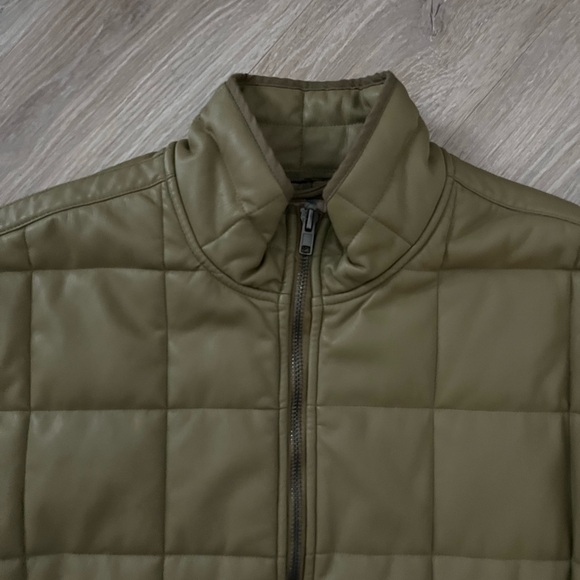 We The Free Dolman Quilted Vegan Jacket Olive Green - Size Small - Picture 4 of 11